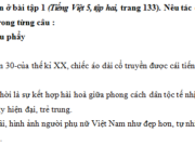 Luyện từ và câu – Ôn tập về dấu câu (Dấu phẩy) trang 85 VBT Tiếng Việt 5 tập 2: Dưới đây là 4 câu trong một đoạn văn. Ba trong bốn câu đó có dấu phẩy bị đặt sai vị trí. Em hãy gạch dưới chỗ dùng sai, dùng thừa dấu phẩy và sửa lại cụm từ có dấu dùng sai cho đúng