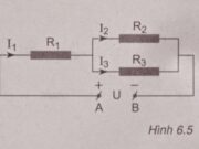 Bài 6.12, 6.13, 6.14 trang 18 SBT Vật Lý 9: Cho mạch điện có sơ đồ như hình 6.5, trong đó có các điện trở R1=9Ω; R2=15Ω; R3=10Ω; dòng điện đi qua R3 có cường độ là I3=0,3A. Tính UAB